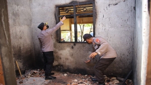 Pondok Pesantren Ash Sholihah di Pringsewu Lampung Kebakaran