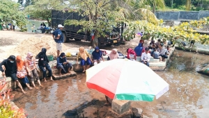 Terapi Ikan Wisata Kali Medek Lampung Timur