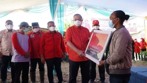 Ketua Komisi IV DPR Sudin