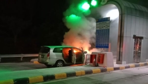 Mobil terbakar di Tol Lampung