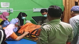 Mobil masuk jurang di Lampung