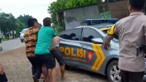 Begal dikepung massa di Lampung Timur