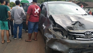 Mobil Innova tabrak motor di Lampung Timur
