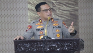 Irjen Helmy Santika