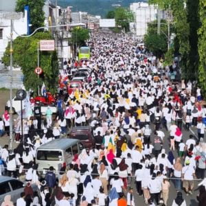 Puluhan ribu orang meriahkan jalan sehat Gerindra Lampung