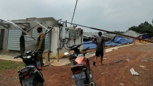 Puting Beliung terjang Lampung Timur