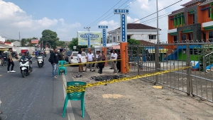 Pria ditemukan tewas di pinggir jalan Pringsewu Lampung