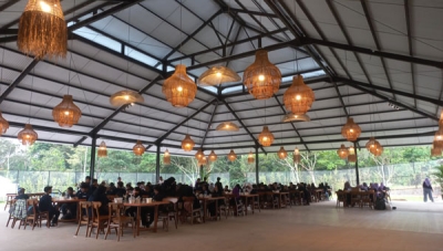 Garden Resto Lembah Hijau