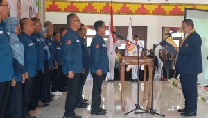 Arinal Djunaidi Lantik Pengurus KONI Metro