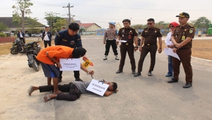 Reka ulang kasus pembunuhan di Pringsewu