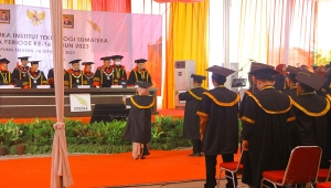 Wisuda ITERA