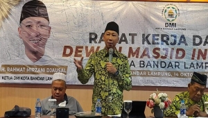 Ketua Dewan Masjid Bandar Lampung Rahmat Mirzani Djausal