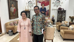Megawati Bertemu Mahfud Jelang Pengumuman Cawapres Ganjar