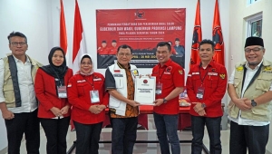 Politisi Golkar ambil formulir bakal Cagub Lampung di PDIP