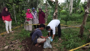 Mayat bayi perempuan di Tanggamus