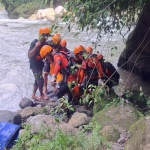 Warga hanyut di Sungai Semuong Lampung Barat ditemukan meninggal dunia