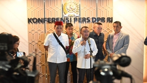 DPR Batal Sahkan Revisi UU Pilkada