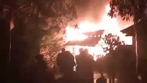Rumah terbakar di Tanggamus