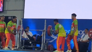 Lifter Lampung Viki Aryanto Pecahkan Rekor di PON XXI 2024