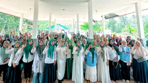 Ratusan Jaringan Perempuan Nahdliyin Dukung Ela-Azwar di Pilkada Lamtim 2024
