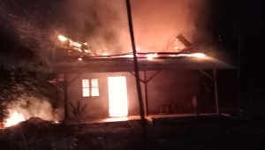 Rumah terbakar di Lampung Timur