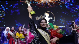 Aisyah Khumaira Runner Up 3 Puteri Batik Remaja Indonesia 2024