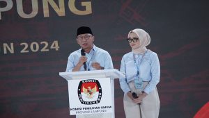 Calon gubernur dan calon wakil gubernur Lampung nomor urut 2, Rahmat Mirzani Djausal-Jihan Nurlela (Mirza-Jihan)