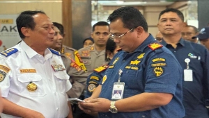 Wamenhub Suntana Monitoring Posko Nataru di Pelabuhan Bakauheni