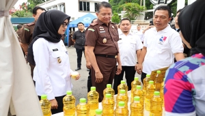 Kejati Lampung Gelar Pasar Murah