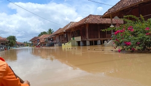 Ratusan Rumah di Way Kanan Lampung Terendam Banjir