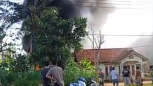 Rumah warga terbakar di Lampung Timur