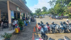 Taman Wisata dan Taman Satwa Lembah Hijau Lampung