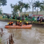 Pemotor Terjatuh di Irigasi Lampung Timur