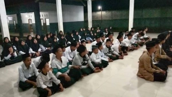 Santri Ponpes Al-Islah Lampung Timur