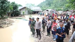 Banjir Bandang Lampung Barat