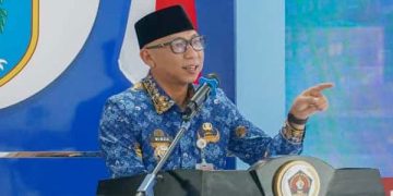 Gubernur Lampung Rahmat Mirzani Djausal