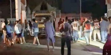 Warga Geruduk SPBU di Lampung Timur