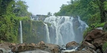 Wisata Curup Gangsa Way Kanan Lampung