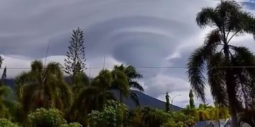 Penampakan Awan Mirip Pusaran di Tanggamus Lampung