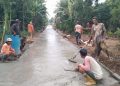 Warga Lampung Timur Bangun Jalan Sendiri