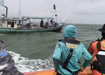 Nelayan Terjatuh dari Kapal di Kuala Penet Lampung Timur