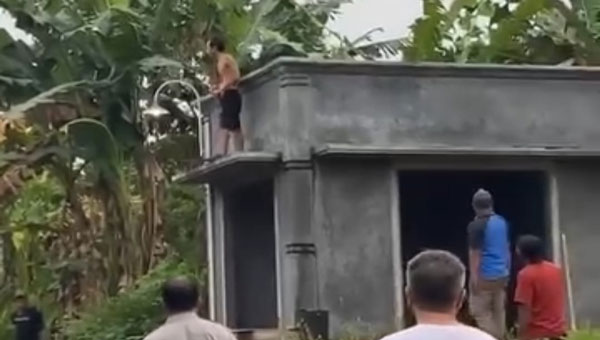 Warga Ngamuk di Lampung Timur