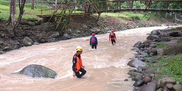 2 Mahasiswi Unila Hilang Terseret Arus Sungai Batu Putu Bandar Lampung