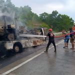 Truk Terbakar di Tol Bakter Lampung